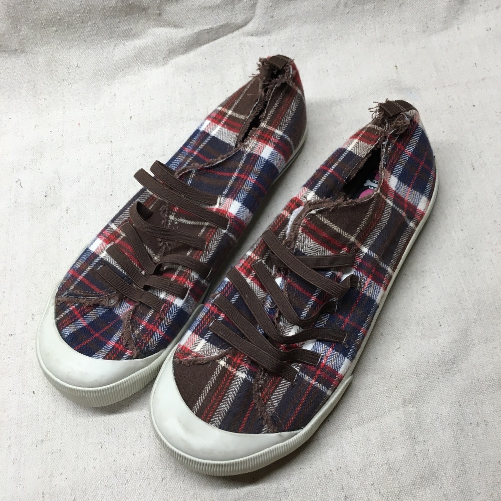 K9 Sneakers